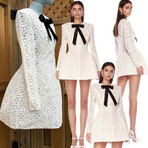 🆕 BRONX & BANCO 🧿 NWOT Courtney Long Sleeve White Lace Mini Dress, Sz L US 8